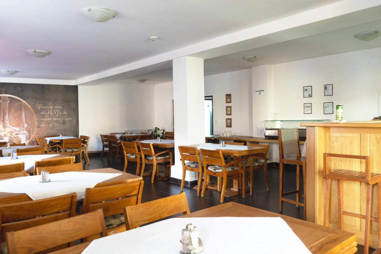 Hotel Pivovar Kácov Εξωτερικό φωτογραφία